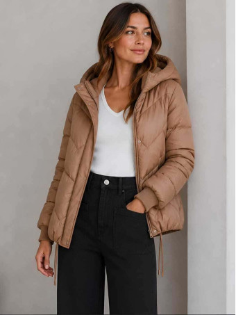 Cazadora Acolchada Capucha PRISCA Camel HEVE