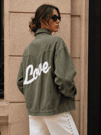 Cazadora Vaquera Oversize LOVE Khaki HEVE