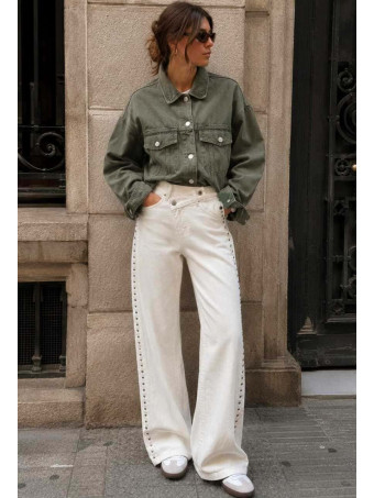 Cazadora Vaquera Oversize LOVE Khaki HEVE