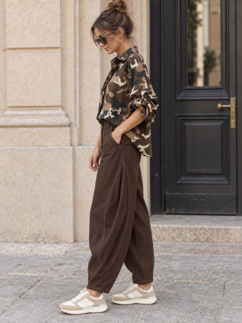 Pantalón Barrell Costuras BOWEN Marrón HEVE