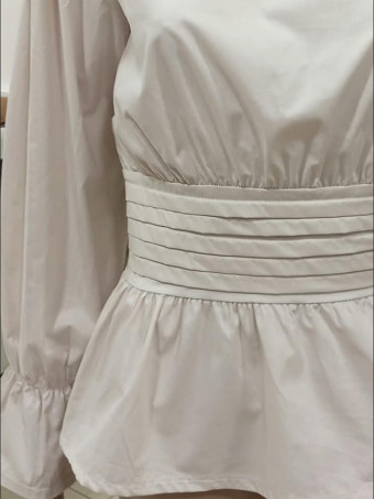 Blusa Abullonada LIVIA Beige HEVE