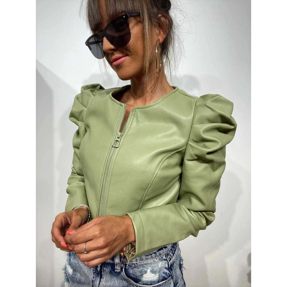 Cazadora Biker Abullonada SHEENA Verde Menta Heve Cazadora Biker Abullonada SHEENA Verde Menta Heve